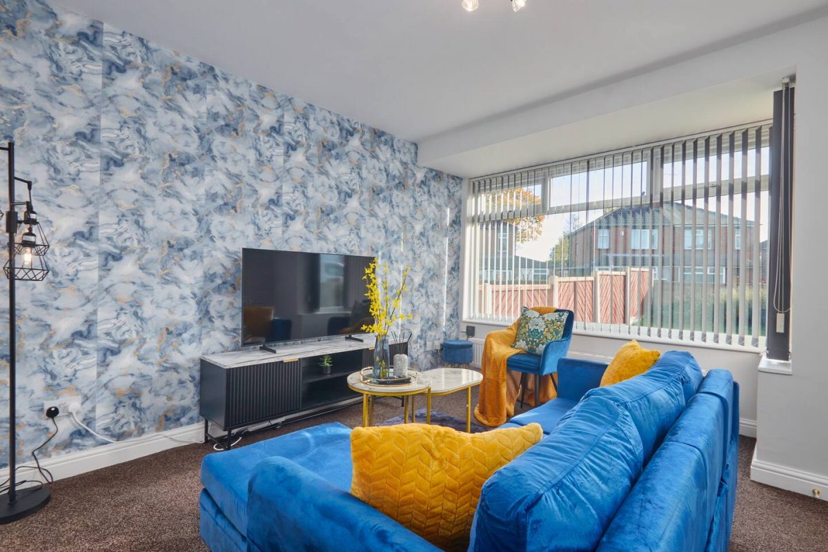 NEW! 𝟓 𝐁𝐞𝐝𝐬 𝐇𝐨𝐮𝐬𝐞: Work & Family – Private Parking – Ref: 2LS126AP