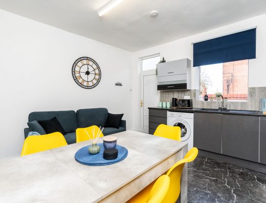 Contractor Friendly 4 Bedroom House in Hemsworth